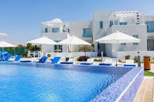 www.bluediamondcyprus.com