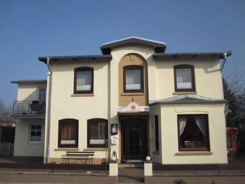 www.villa-wolkenlos.de