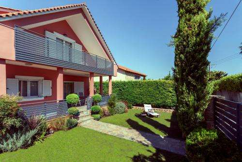 www.villaoropos.gr