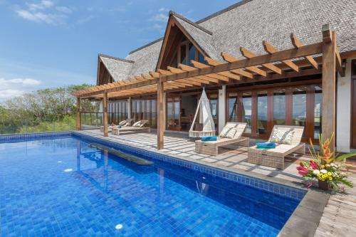 www.khayaluxuryvilla.com
