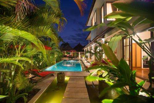 www.villapadibali.com