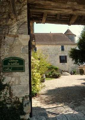 www.chateau-de-sadillac.com