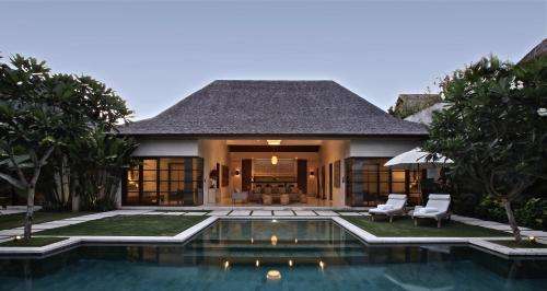 www.nyamanvillasbali.com