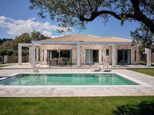 www.gerakasluxuryvillas.gr