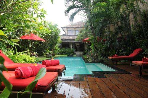 www.villacasabali.com