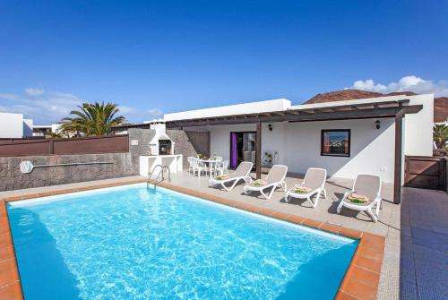 www.villalucialanzarote.com