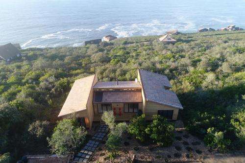 www.earthwindandocean.co.za