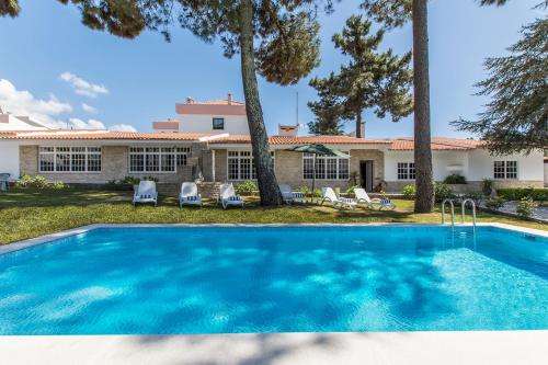 www.villa3caparica.com