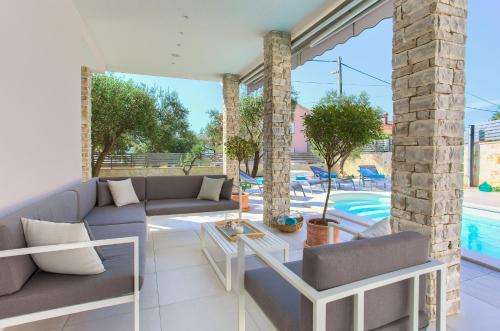 www.villa-vale.com