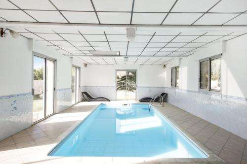 www.villabiscarrossealgarve.com