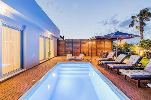 www.nastazialuxurybeachhouse.com