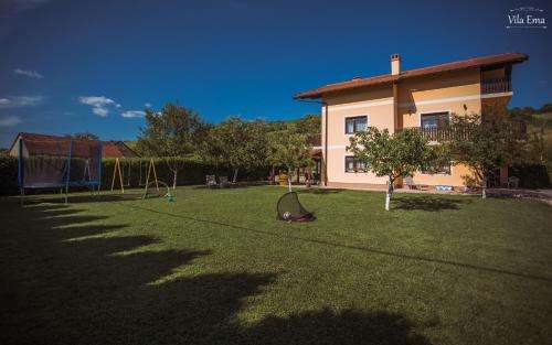 www.vila-ema.com