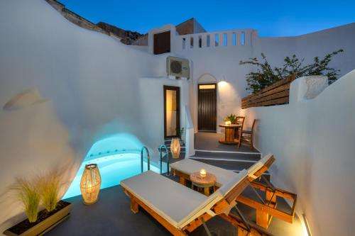 www.aegeanmistsantorini.com