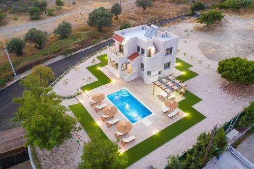 www.sunsreachvillas.com