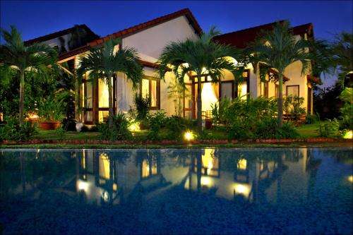 www.vanlanriviera.com