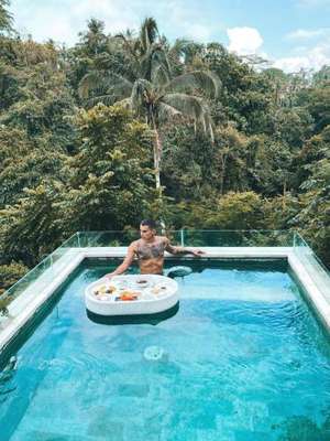 www.ubudhills.com