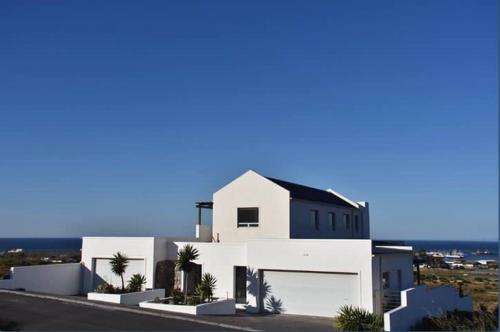 www.haymanholidayrentals.co.za