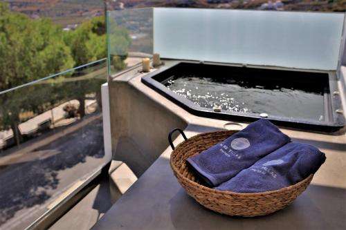 www.aluxvillas.com