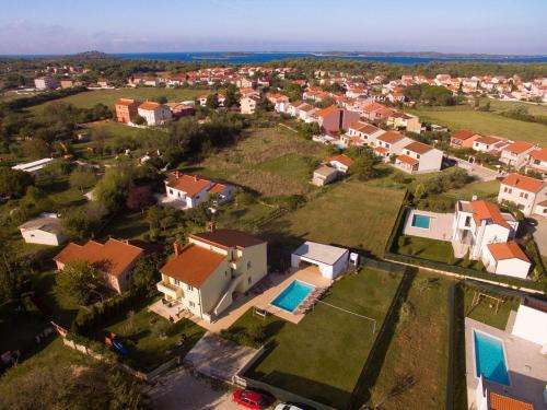 www.villa-viviana.com