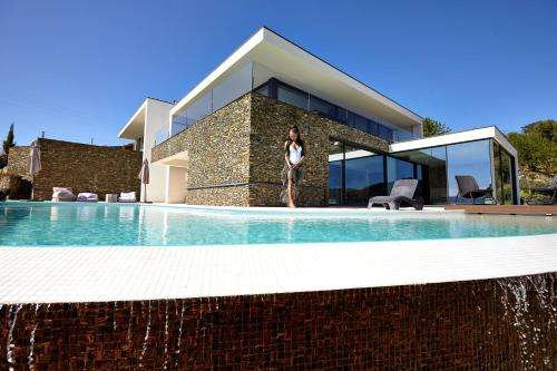 www.quintarainhasantamafalda.pt