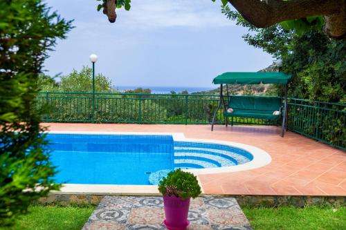 www.villa-amari.com