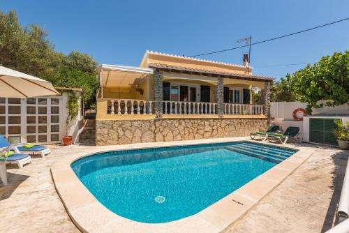 www.villa-mari.com.es