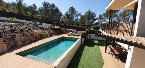 www.villavicente.es