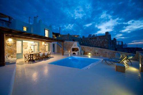www.mykonosrockyvillas.com