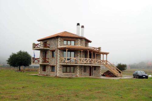 www.villakoromilies.gr
