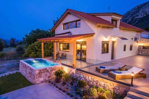 www.rodosvillagevillas.gr
