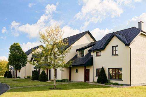 www.adarevillas.com