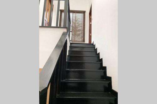 www.samuisunrisevilla.com