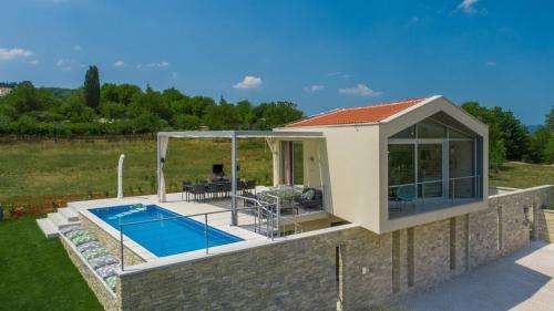 www.villamonvue.com