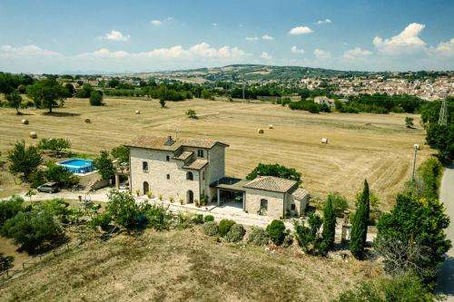 www.lepietrebnb.it