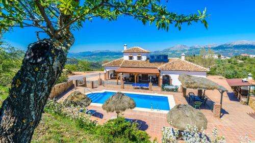 www.mansionpiedrasblancas.com