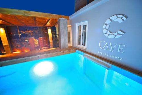 www.caveluxuryhouse.gr