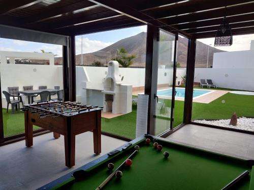 www.villasdeluxelanzarote.com