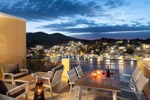 www.symiholidays.gr