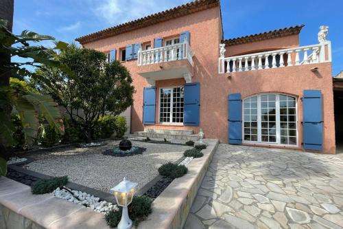 www.roses-antibes.com