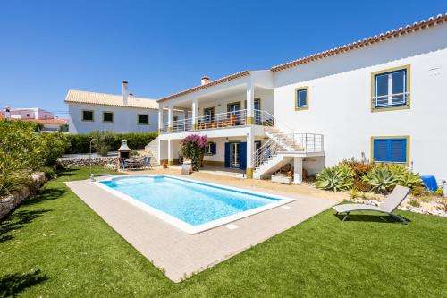 www.agoodplaceportugal.com