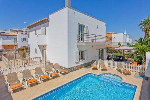 www.algarve-holiday-rentals.net