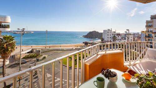 www.campingvoramar.es