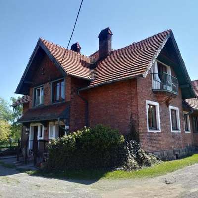 www.domwkadynach.pl