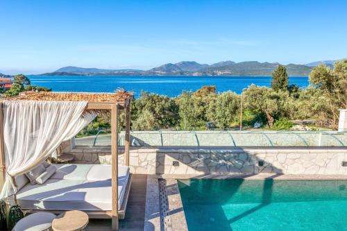 www.whiterocklefkada.com