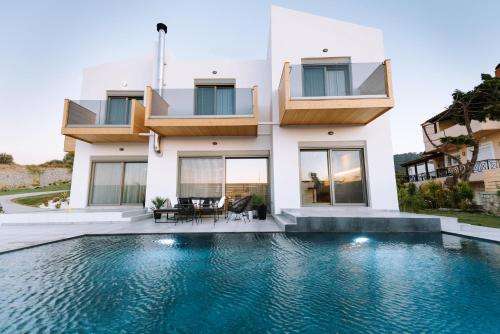 www.brilliantevillarhodes.com