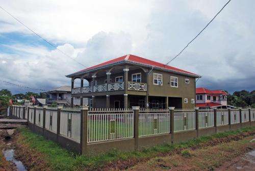 www.parikavacationhomerental.com