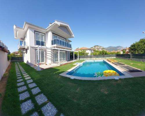 www.villajoye.com