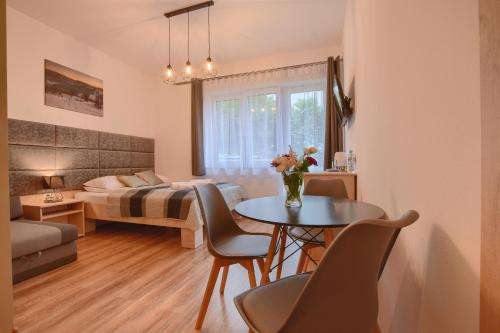 www.willaedem.pl