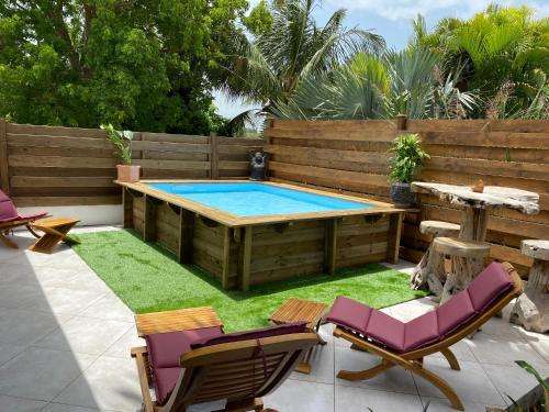www.villa-papagayo.com