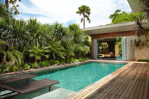 www.ivillabali.com
